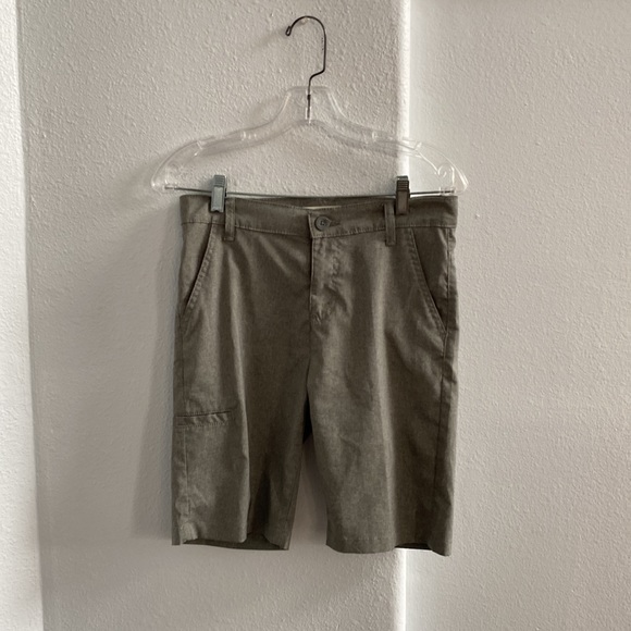 Levis 511 Slim Gray Stretch  Shorts Youth Size 14 Reg 27 W - Picture 1 of 8